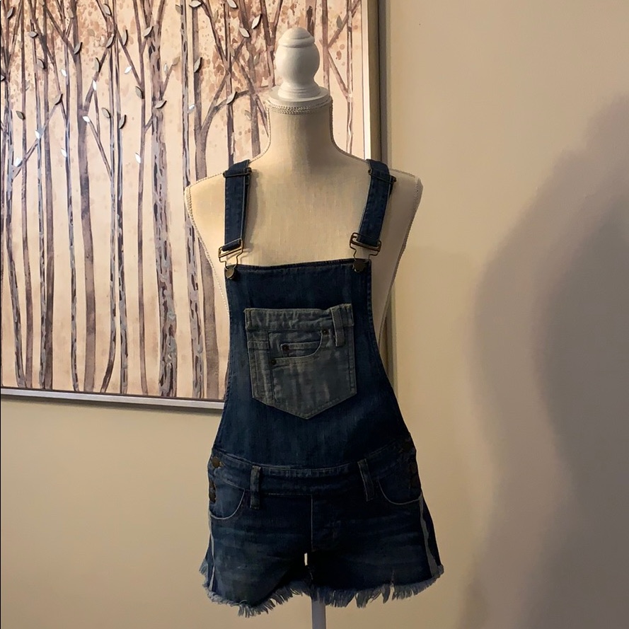 Guess Jeans. Short Overall